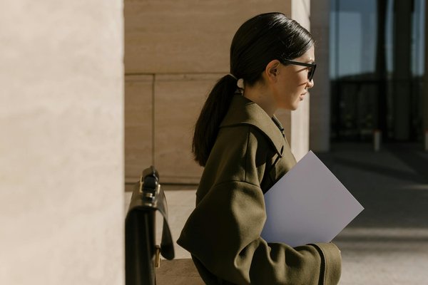 Implants Dentaires à Laval : Ce Que Vous Devez Savoir