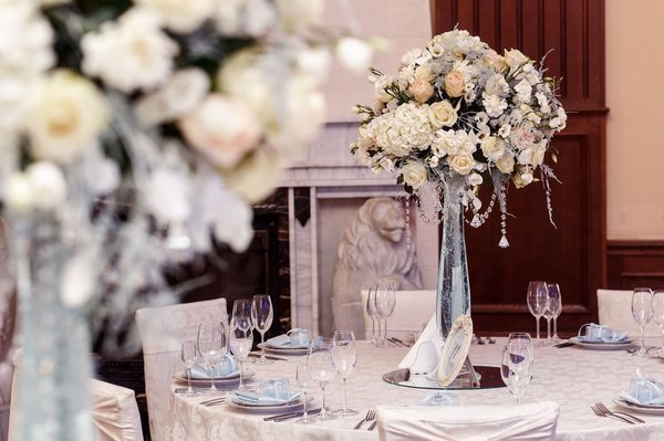 Maximisez votre budget : stratégies pour une location de salle de réception économique